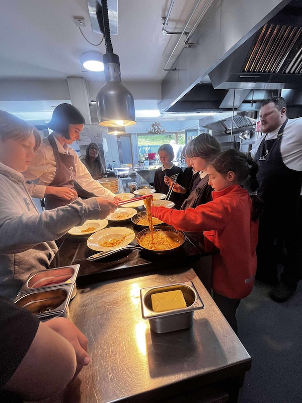 3_Chimneys_junior_master_chefs